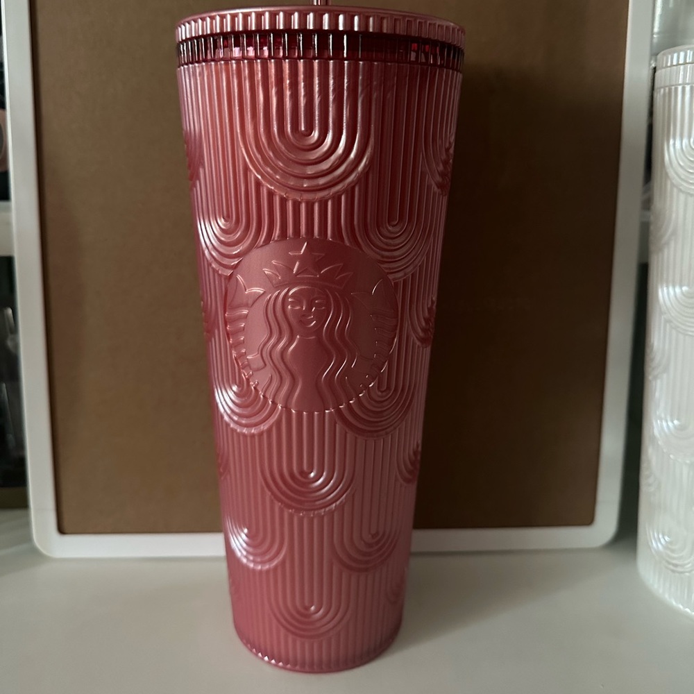 Starbucks cup - Picture 2 of 10